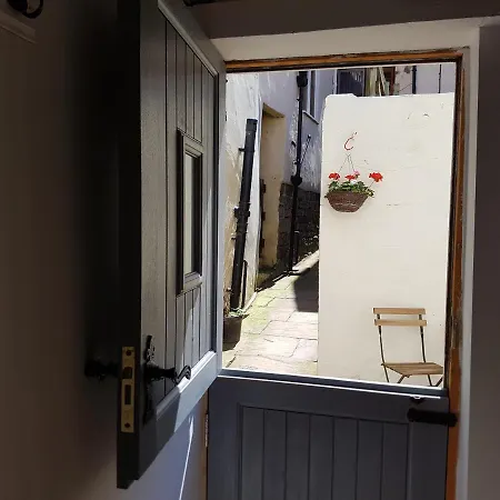 Dom wakacyjny The House *